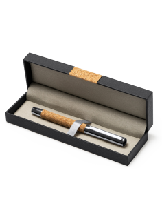 Bolígrafo con caja 2